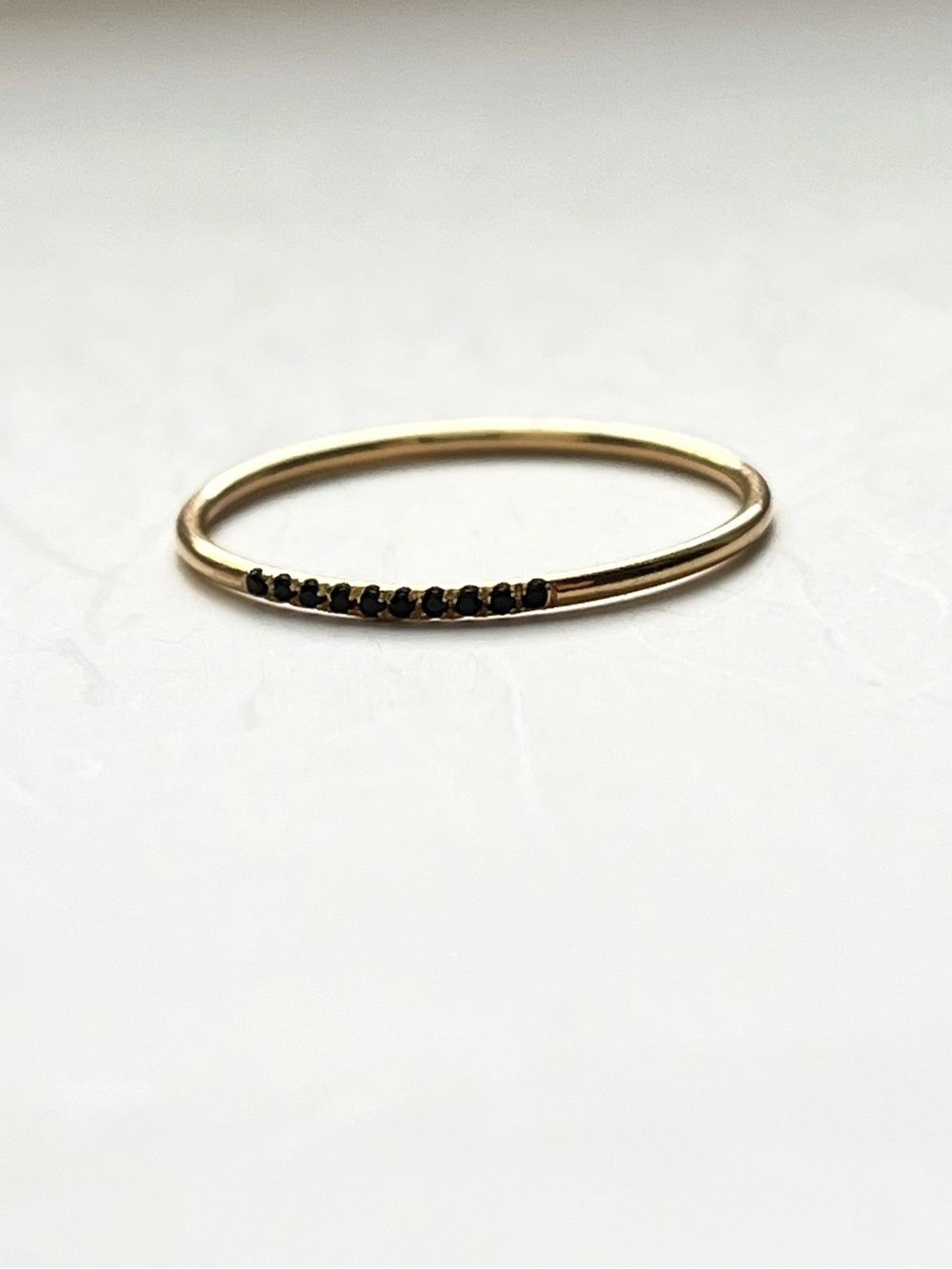 Elegant 14K Gold Filled Thin Ring with Black Stones - Women Jewelry